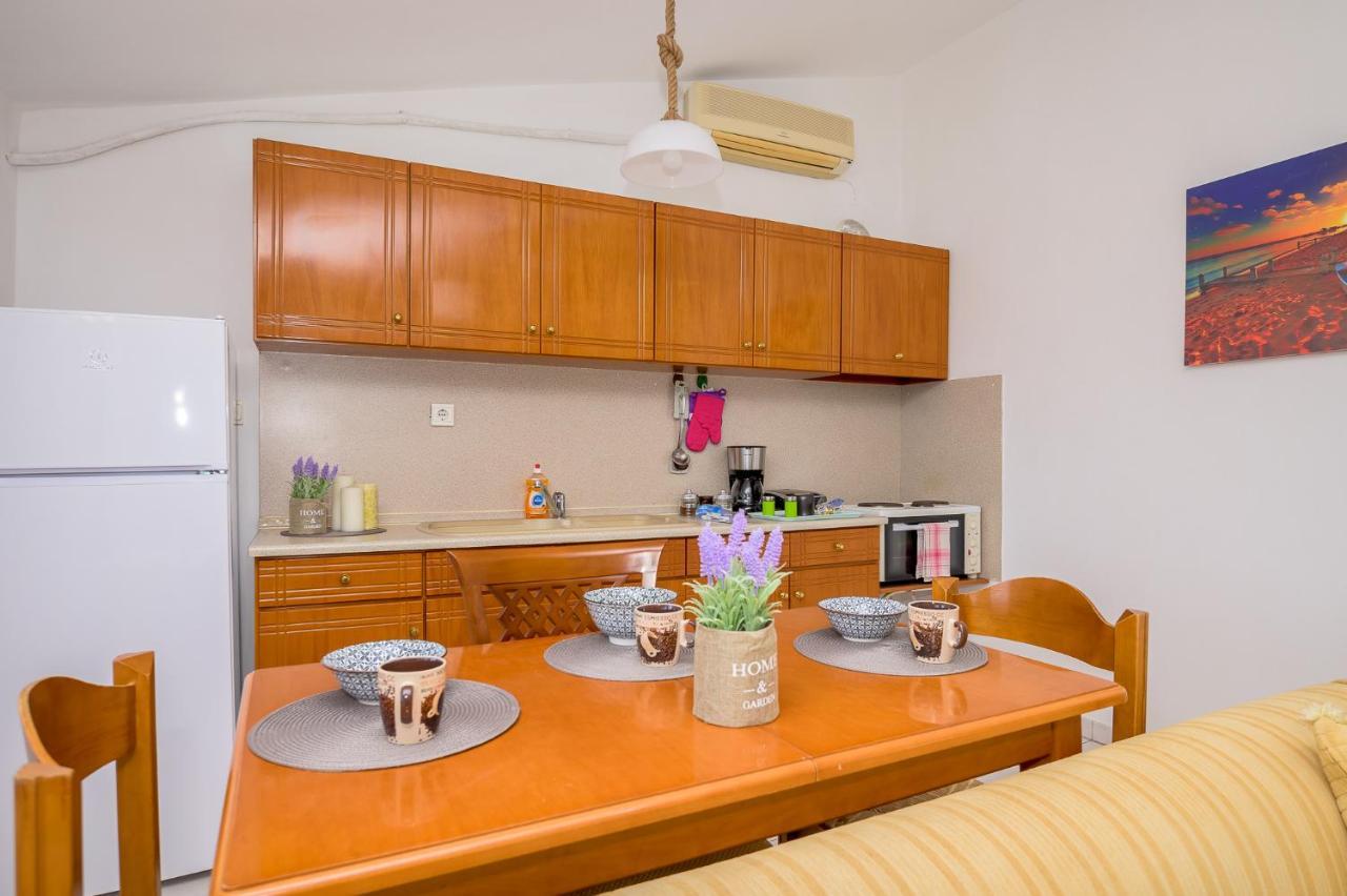 City Melody Apartment With Private Parking Alexandroúpoli Eksteriør bilde