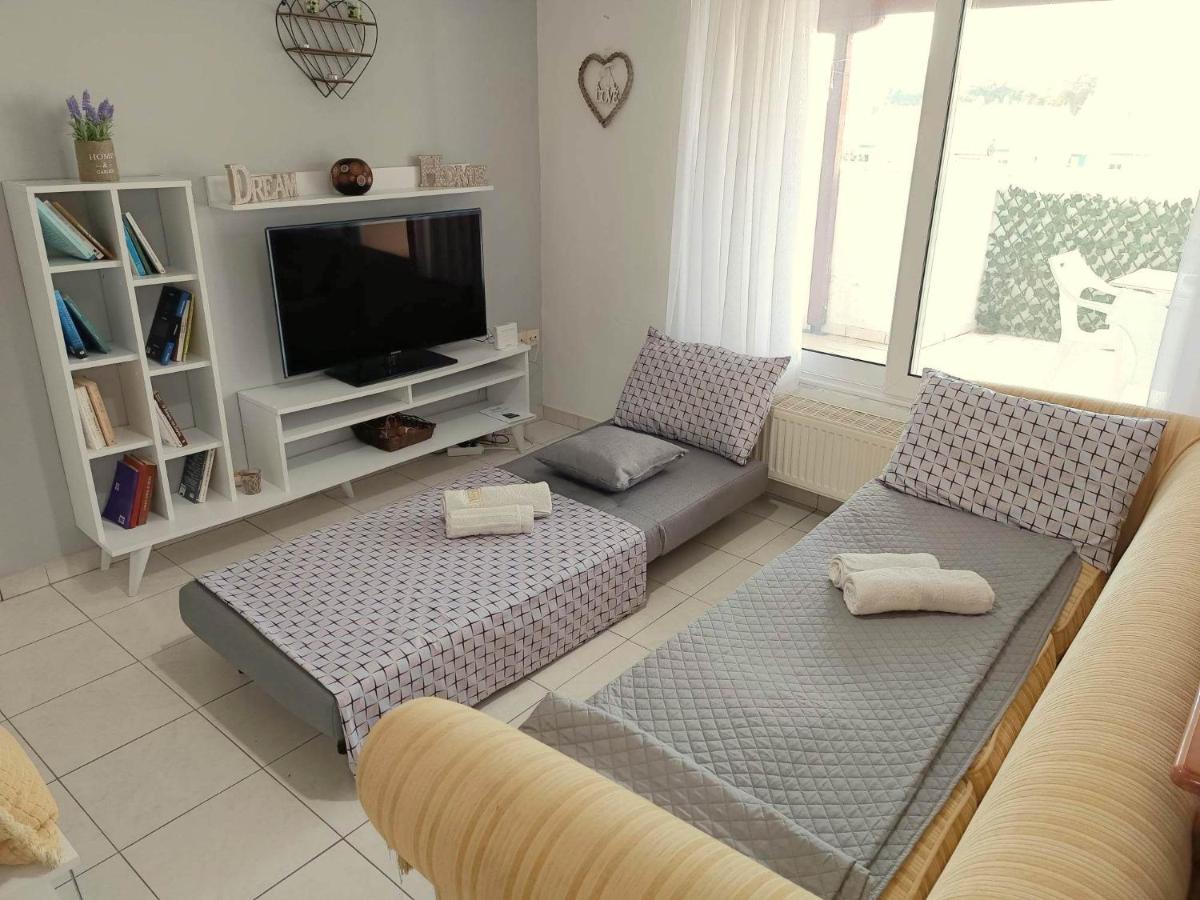 City Melody Apartment With Private Parking Alexandroúpoli Eksteriør bilde